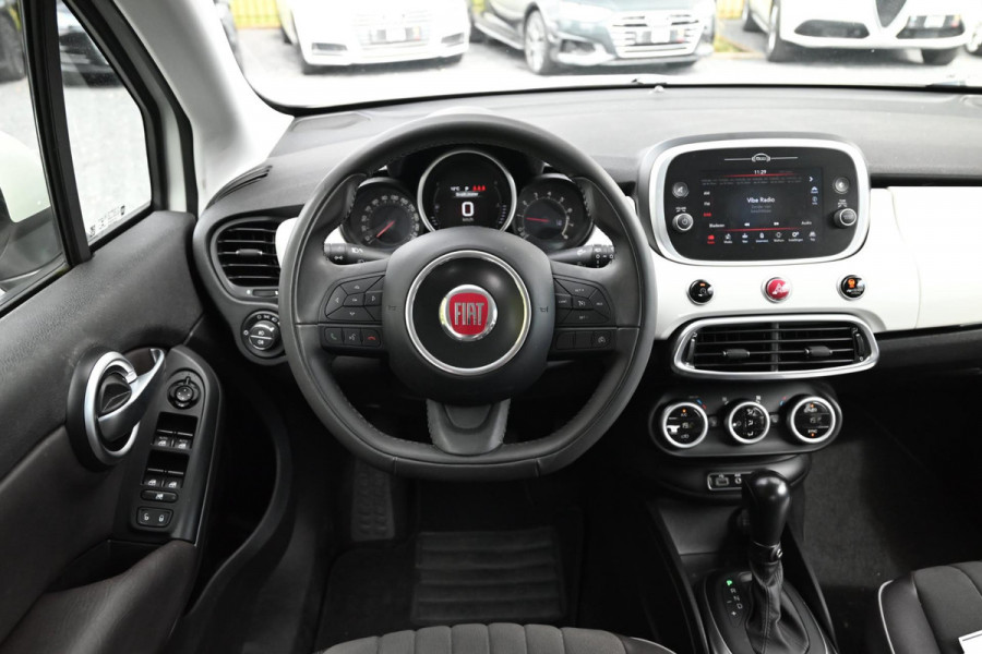 Fiat 500X 1.4 Turbo MultiAir Lounge 140 PK Aut. Xenon Camera Half/Leer Keyless 18''