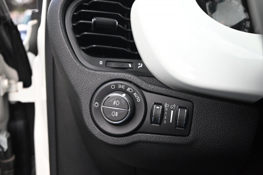 Fiat 500X 1.4 Turbo MultiAir Lounge 140 PK Aut. Xenon Camera Half/Leer Keyless 18''