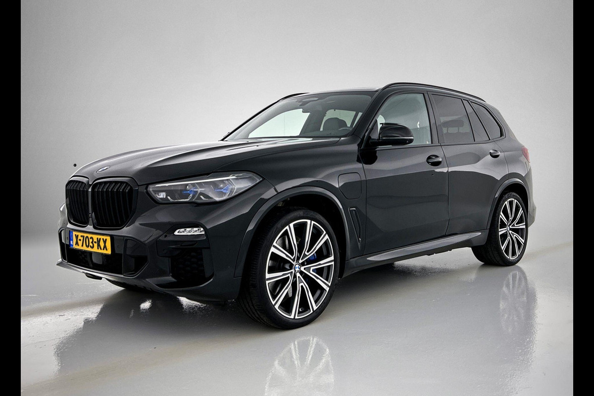 BMW X5 XDrive45e High Executive M-sport (Panorama, Comfort Stoelen, Adaptieve Cruise, Massage Stoelen, Carplay, Etc) BMW X5 XDrive45e High Executive M-sport (Panorama, Comfort Stoelen, Adaptieve Cruise, Massage Stoelen, Carplay, Etc)