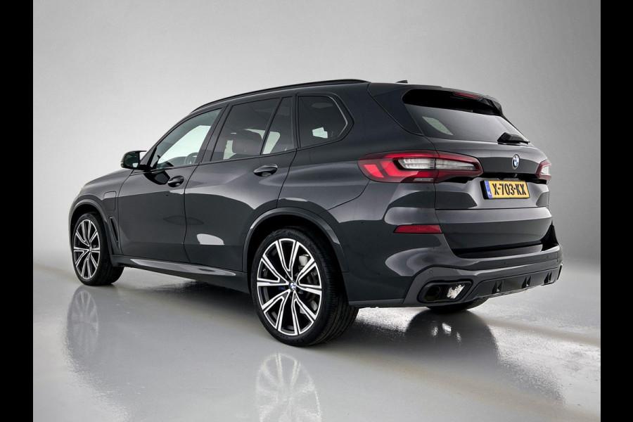 BMW X5 XDrive45e High Executive M-sport (Panorama, Comfort Stoelen, Adaptieve Cruise, Massage Stoelen, Carplay, Etc)