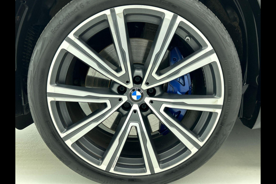 BMW X5 XDrive45e High Executive M-sport (Panorama, Comfort Stoelen, Adaptieve Cruise, Massage Stoelen, Carplay, Etc)