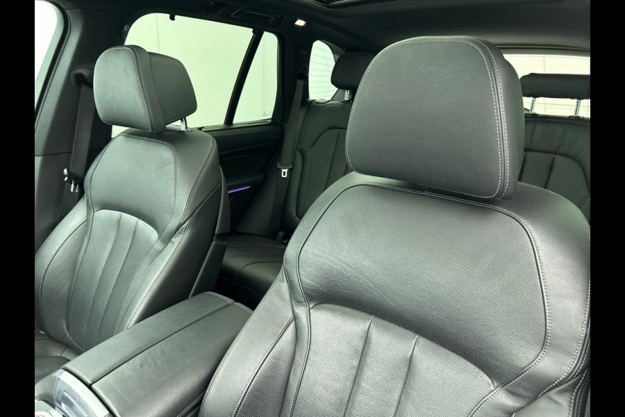 BMW X5 XDrive45e High Executive M-sport (Panorama, Comfort Stoelen, Adaptieve Cruise, Massage Stoelen, Carplay, Etc)