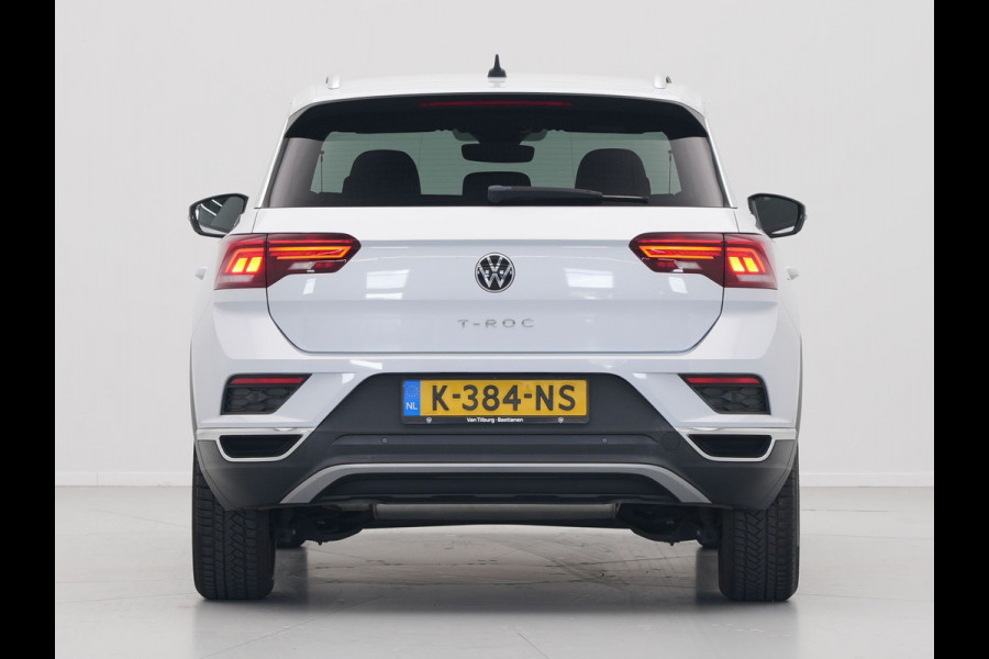 Volkswagen T-Roc 1.5 TSI 150pk DSG Sport Navigatie Camera Acc Executive Getint glas 205