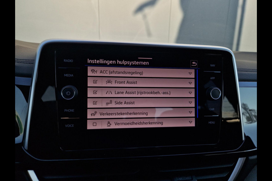 Volkswagen T-Roc 1.5 TSI DSG 150PK 2xR-Line /1e eigenaar /garantie