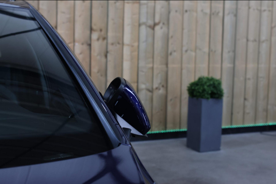 Volkswagen GOLF Variant 1.5 TSI 3X R-Line *Camera*Virtual*Keyless*DSG*Matrix Led*