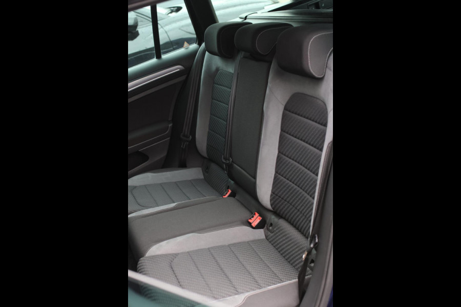 Volkswagen GOLF Variant 1.5 TSI 3X R-Line *Camera*Virtual*Keyless*DSG*Matrix Led*