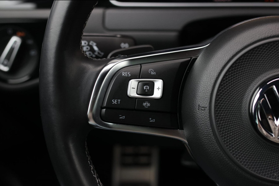 Volkswagen GOLF Variant 1.5 TSI 3X R-Line *Camera*Virtual*Keyless*DSG*Matrix Led*