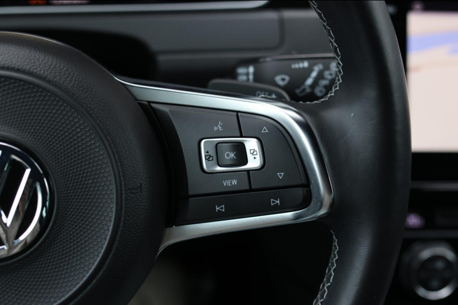 Volkswagen GOLF Variant 1.5 TSI 3X R-Line *Camera*Virtual*Keyless*DSG*Matrix Led*
