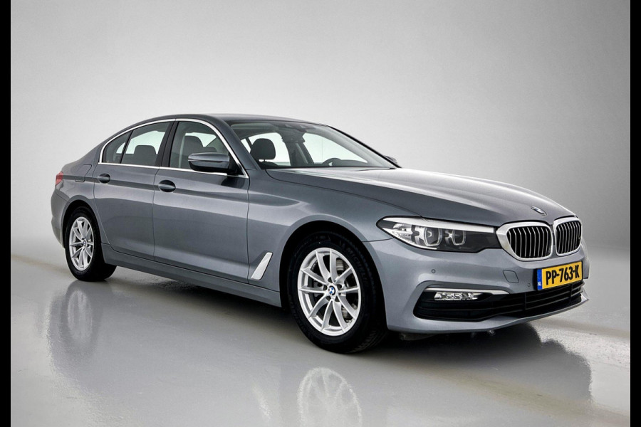 BMW 5 Serie 520d Executive(NL-auto, Navi, Goed OnderH, Cruise Con, Parkeersensoren, Etc)