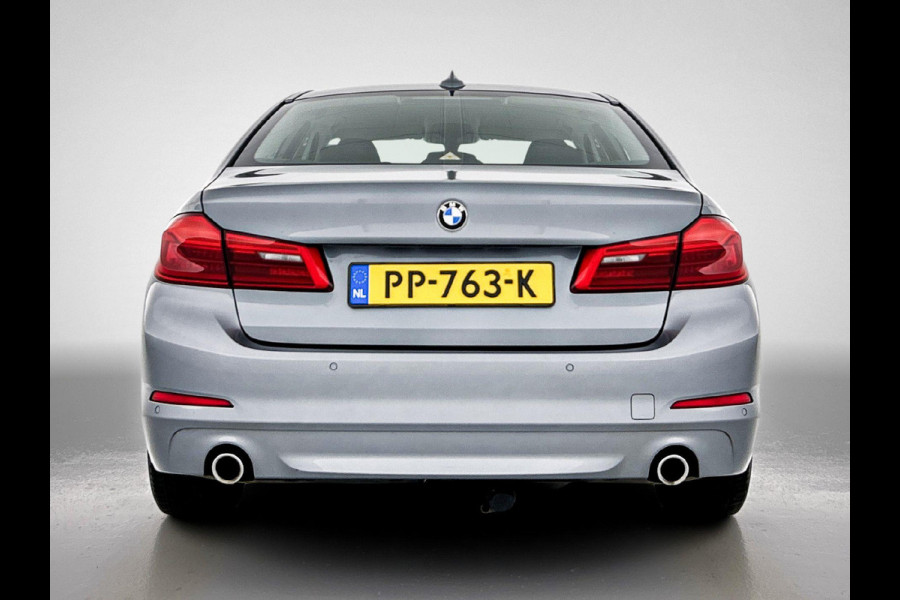 BMW 5 Serie 520d Executive(NL-auto, Navi, Goed OnderH, Cruise Con, Parkeersensoren, Etc)