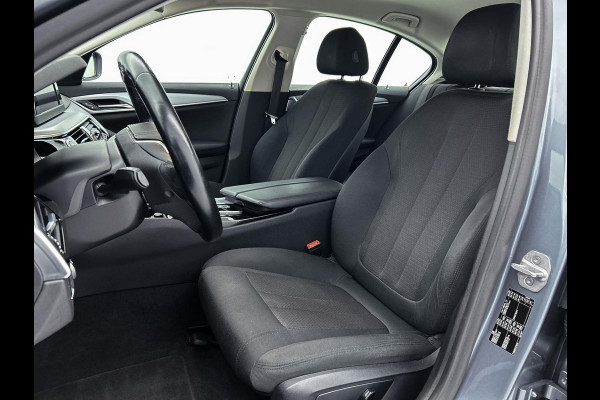 BMW 5 Serie 520d Executive(NL-auto, Navi, Goed OnderH, Cruise Con, Parkeersensoren, Etc)