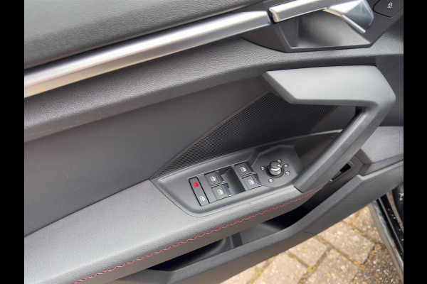 Audi A3 Sportback 35 TDI edition one panoramadak