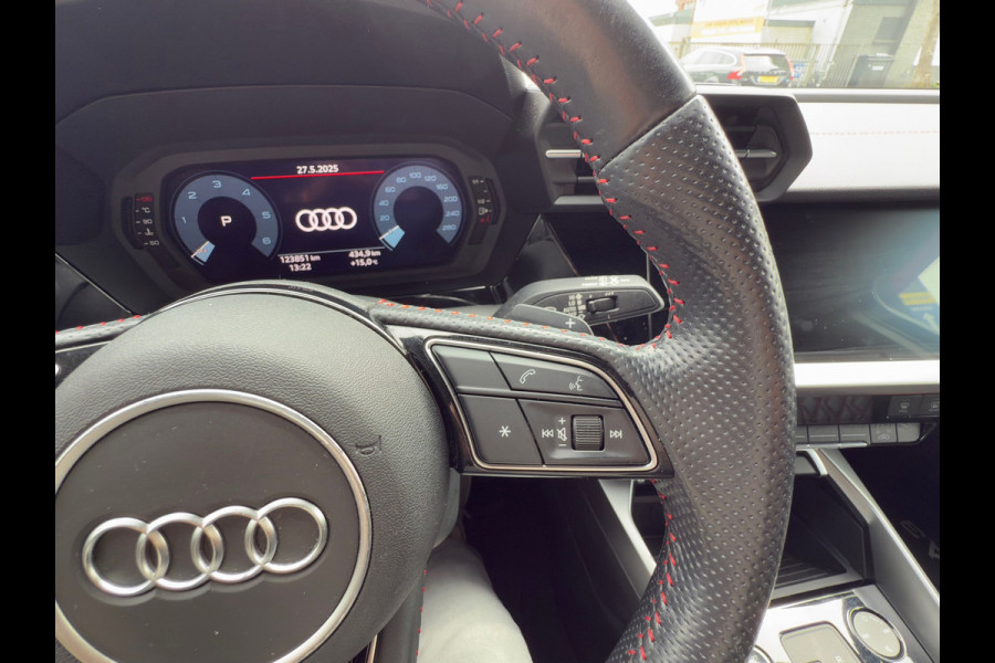 Audi A3 Sportback 35 TDI edition one panoramadak