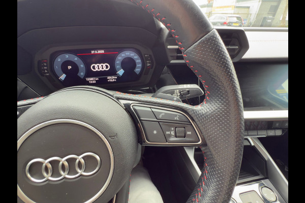 Audi A3 Sportback 35 TDI edition one panoramadak