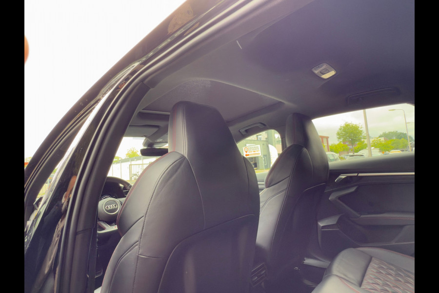 Audi A3 Sportback 35 TDI edition one panoramadak