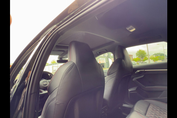 Audi A3 Sportback 35 TDI edition one panoramadak
