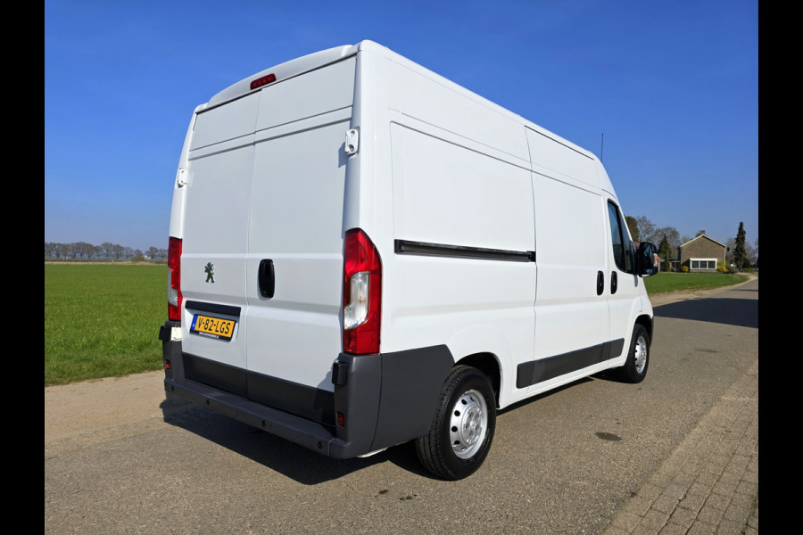 Peugeot Boxer 330 2.0 BlueHDI L2 H2 Pro - 110 Pk - Euro 6 - Koel / Vries - Airco - Cruise Control