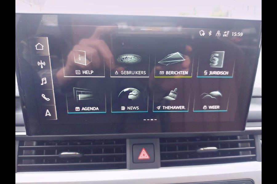 Audi A4 Avant 35 TFSI Advanced Edition Automaat,navi/camera,stoelverwarming,parkeersensoren, Extra set winterwielen