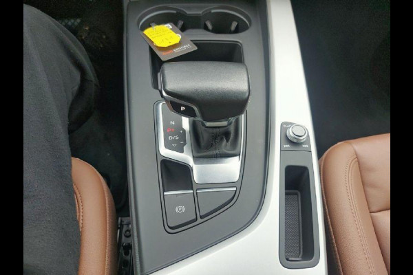 Audi A4 Avant 35 TFSI Advanced Edition Automaat,navi/camera,stoelverwarming,parkeersensoren, Extra set winterwielen