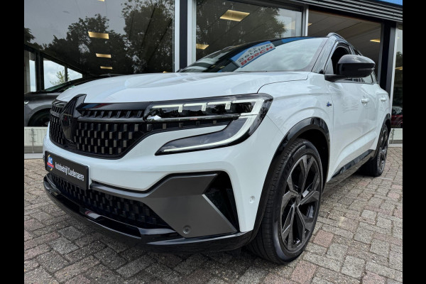 Renault Austral 1.2 E-Tech full hybrid 200 iconic esprit Alpine Trekhaak / Pano / Harman Kardon Sound / Matrix LED / Elektr voorst