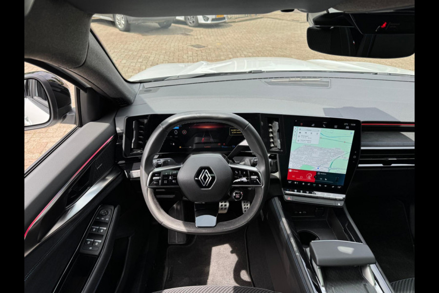 Renault Austral 1.2 E-Tech full hybrid 200 iconic esprit Alpine Trekhaak / Pano / Harman Kardon Sound / Matrix LED / Elektr voorst