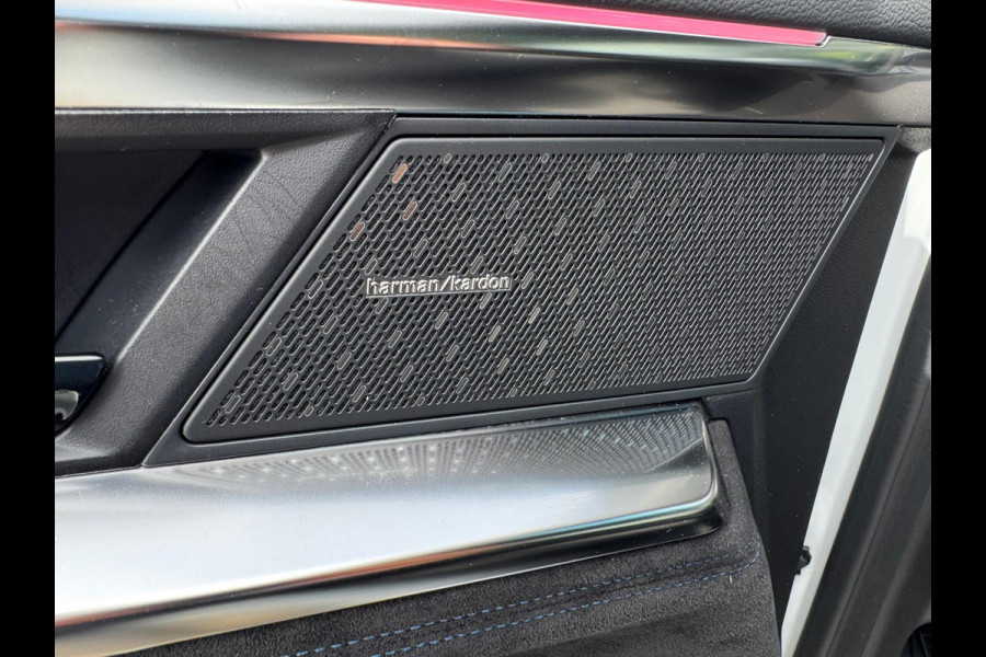 Renault Austral 1.2 E-Tech full hybrid 200 iconic esprit Alpine Trekhaak / Pano / Harman Kardon Sound / Matrix LED / Elektr voorst