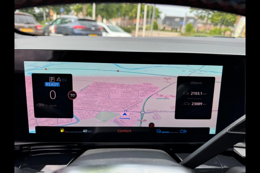 Renault Austral 1.2 E-Tech full hybrid 200 iconic esprit Alpine Trekhaak / Pano / Harman Kardon Sound / Matrix LED / Elektr voorst