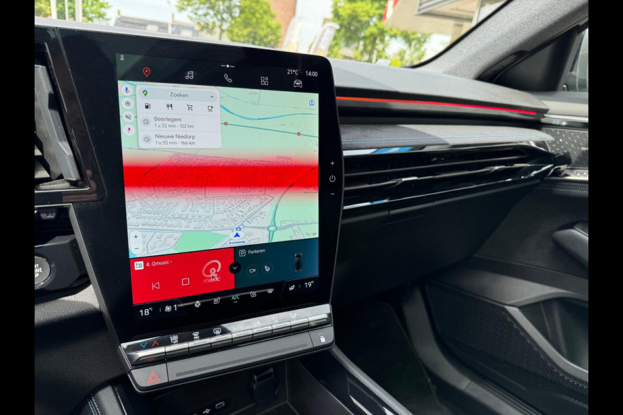 Renault Austral 1.2 E-Tech full hybrid 200 iconic esprit Alpine Trekhaak / Pano / Harman Kardon Sound / Matrix LED / Elektr voorst