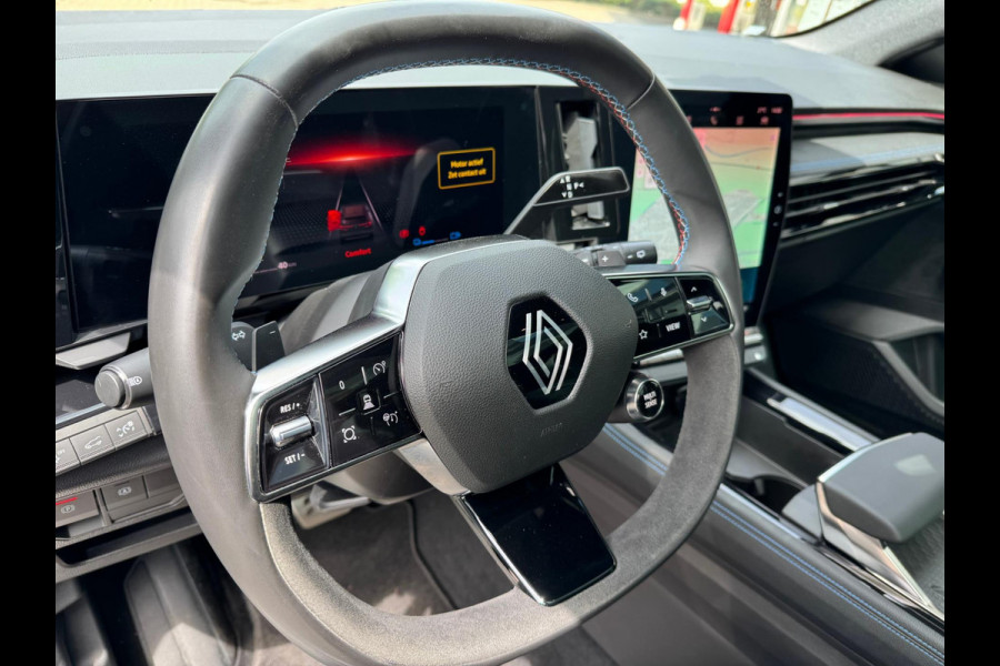 Renault Austral 1.2 E-Tech full hybrid 200 iconic esprit Alpine Trekhaak / Pano / Harman Kardon Sound / Matrix LED / Elektr voorst