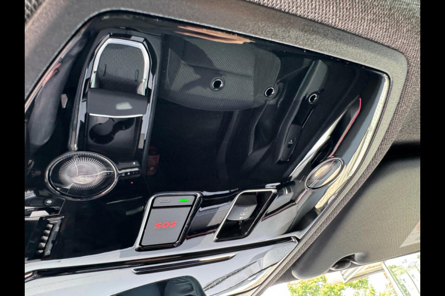 Renault Austral 1.2 E-Tech full hybrid 200 iconic esprit Alpine Trekhaak / Pano / Harman Kardon Sound / Matrix LED / Elektr voorst
