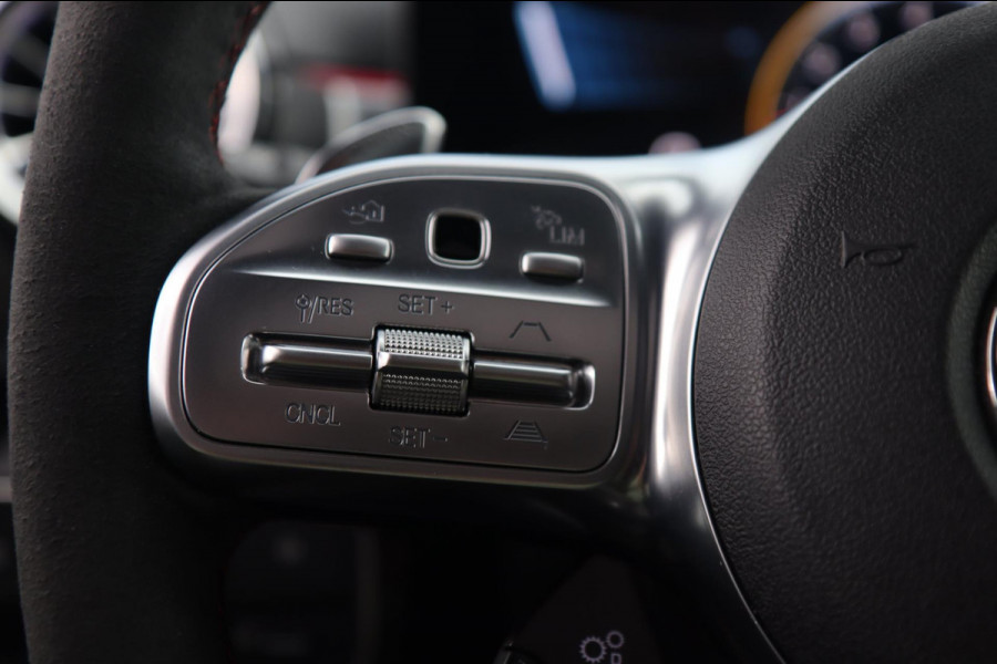 Mercedes-Benz A-Klasse AMG 35 4MATIC/PANODAK/AMGSTUUR/HEAD-UP/VOL
