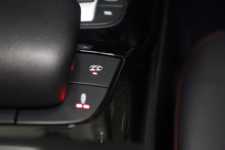 Mercedes-Benz A-Klasse AMG 35 4MATIC/PANODAK/AMGSTUUR/HEAD-UP/VOL