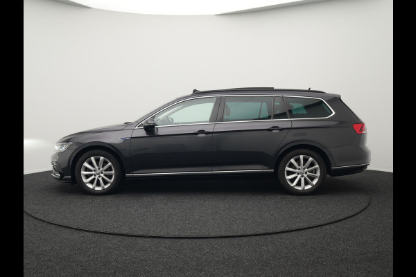 Volkswagen Passat Variant GTE Business Plug In Hybrid 218pk PHEV | Panodak | Adaptive Cruise | Lederen Sportstoelen Massage | Camera | Virtual | IQ Drive | Apple Carplay |