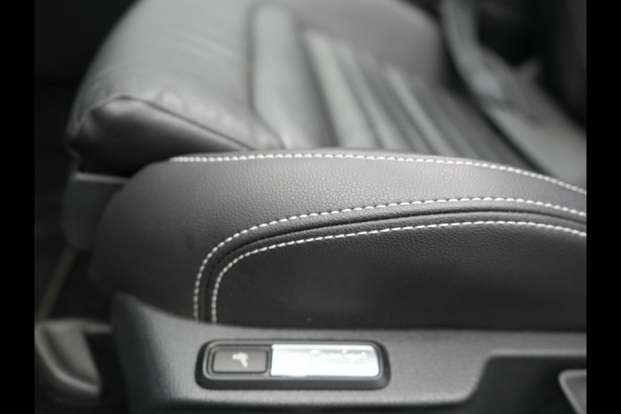 Volkswagen Passat Variant GTE Business Plug In Hybrid 218pk PHEV | Panodak | Adaptive Cruise | Lederen Sportstoelen Massage | Camera | Virtual | IQ Drive | Apple Carplay |