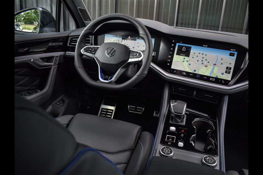 Volkswagen Touareg 3.0 TSi eHybrid 4MOTION R | HEAD-UP | DYNAUDIO | 360 CAMERA | SOFT-CLOSE | PANORAMADAK | KEYLESS ACCESS | STOELMASSAGE | TREKHAA