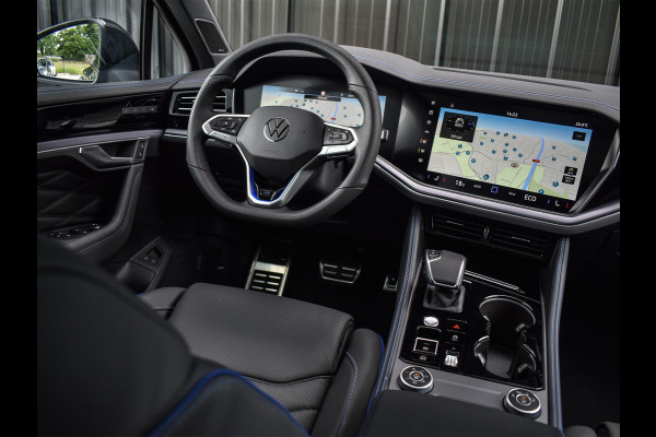 Volkswagen Touareg 3.0 TSi eHybrid 4MOTION R | HEAD-UP | DYNAUDIO | 360 CAMERA | SOFT-CLOSE | PANORAMADAK | KEYLESS ACCESS | STOELMASSAGE | TREKHAA