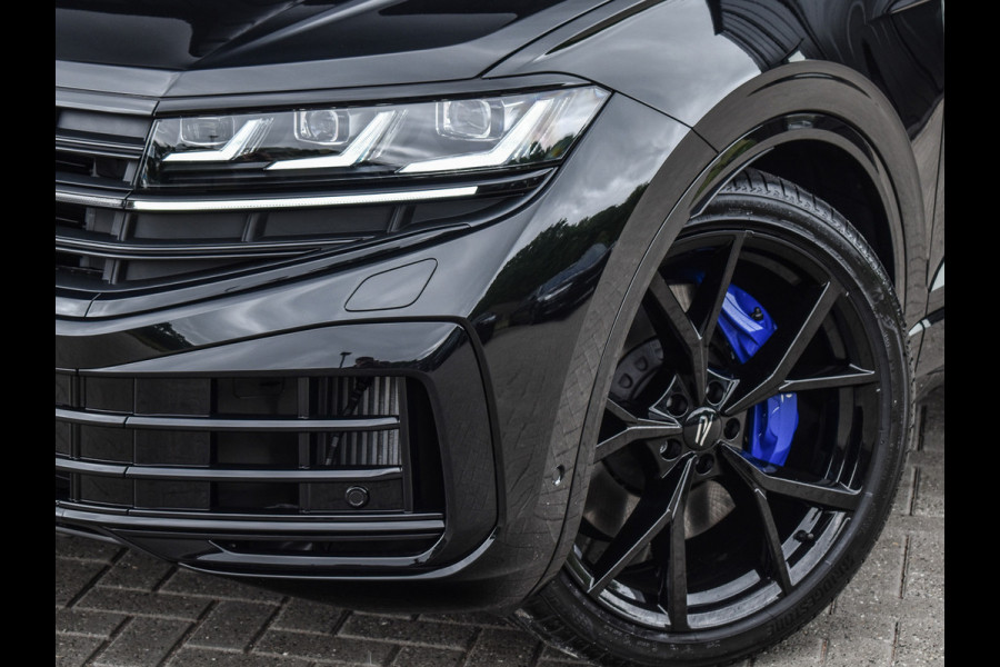Volkswagen Touareg 3.0 TSi eHybrid 4MOTION R | HEAD-UP | DYNAUDIO | 360 CAMERA | SOFT-CLOSE | PANORAMADAK | KEYLESS ACCESS | STOELMASSAGE | TREKHAA