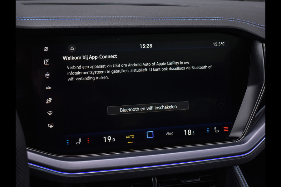 Volkswagen Touareg 3.0 TSi eHybrid 4MOTION R | HEAD-UP | DYNAUDIO | 360 CAMERA | SOFT-CLOSE | PANORAMADAK | KEYLESS ACCESS | STOELMASSAGE | TREKHAA