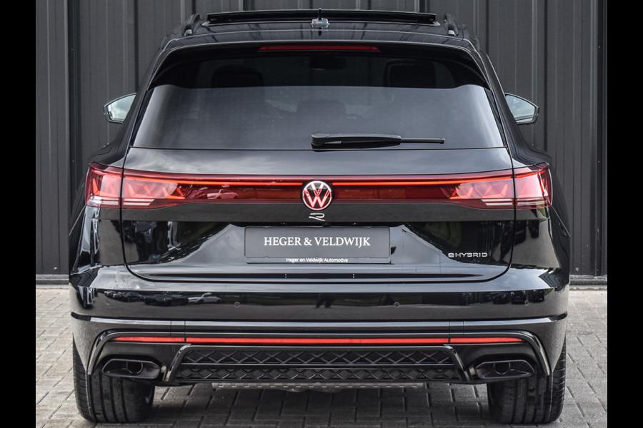 Volkswagen Touareg 3.0 TSi eHybrid 4MOTION R | HEAD-UP | DYNAUDIO | 360 CAMERA | SOFT-CLOSE | PANORAMADAK | KEYLESS ACCESS | STOELMASSAGE | TREKHAA