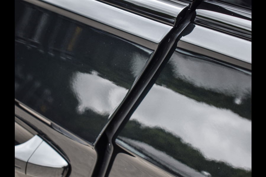 Volkswagen Touareg 3.0 TSi eHybrid 4MOTION R | HEAD-UP | DYNAUDIO | 360 CAMERA | SOFT-CLOSE | PANORAMADAK | KEYLESS ACCESS | STOELMASSAGE | TREKHAA
