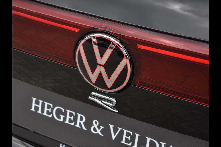 Volkswagen Touareg 3.0 TSi eHybrid 4MOTION R | HEAD-UP | DYNAUDIO | 360 CAMERA | SOFT-CLOSE | PANORAMADAK | KEYLESS ACCESS | STOELMASSAGE | TREKHAA