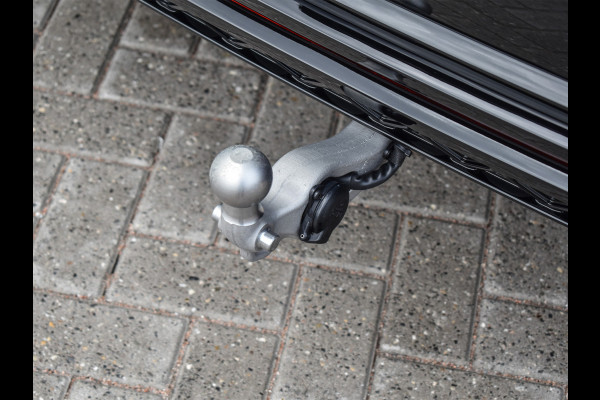 Volkswagen Touareg 3.0 TSi eHybrid 4MOTION R | HEAD-UP | DYNAUDIO | 360 CAMERA | SOFT-CLOSE | PANORAMADAK | KEYLESS ACCESS | STOELMASSAGE | TREKHAA