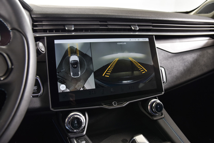 Lynk & Co 01 1.5 PHEV 261PK MY23 | 360 Camera | 7.4 kWh boordlader | Donkere hemel | S/K-panodak | Adapt. Cruise | Memory | Elek. klep | LM 20" | 2317