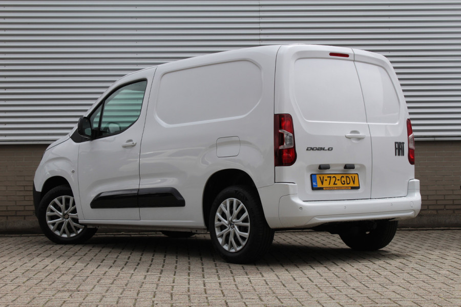 Fiat Doblò 1.5 BlueHDi 100 S&S L1 1000kg | Cruise control | Stoelverwarming | Trekhaak voorbereid | Carplay | DAB