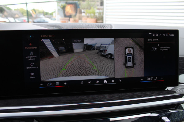 BMW X5 xDrive50e M-Sport | Panoramadak | H&K | Trekhaak | Comfortstoelen | Luchtvering | Glow
