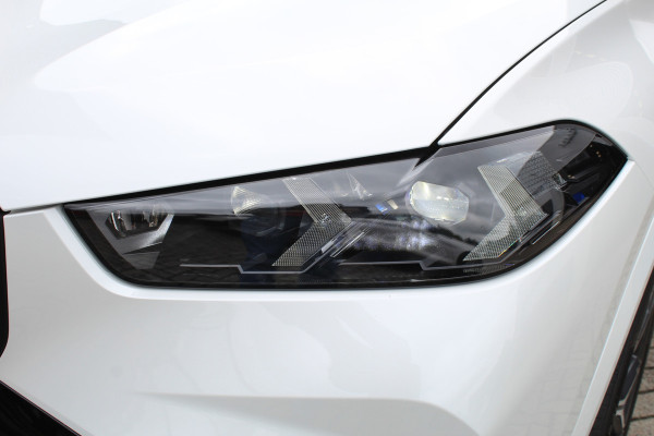 BMW X5 xDrive50e M-Sport | Panoramadak | H&K | Trekhaak | Comfortstoelen | Luchtvering | Glow