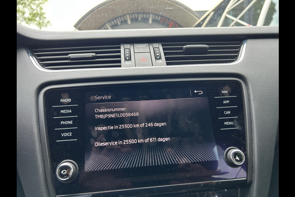 Škoda Octavia Combi 1.0 TSI Greentech Business Edition Apple Carplay 100% Dealeronderhouden 1e Eigenaar Nederlandse Auto