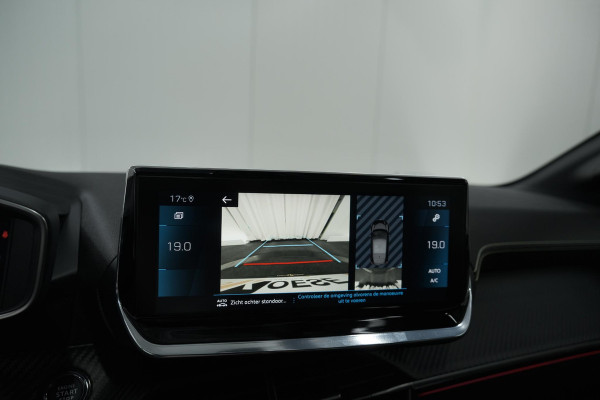 Peugeot 208 PureTech 100 GT-Line | Camera | Navigatie | Parkeersensoren | Apple Carplay