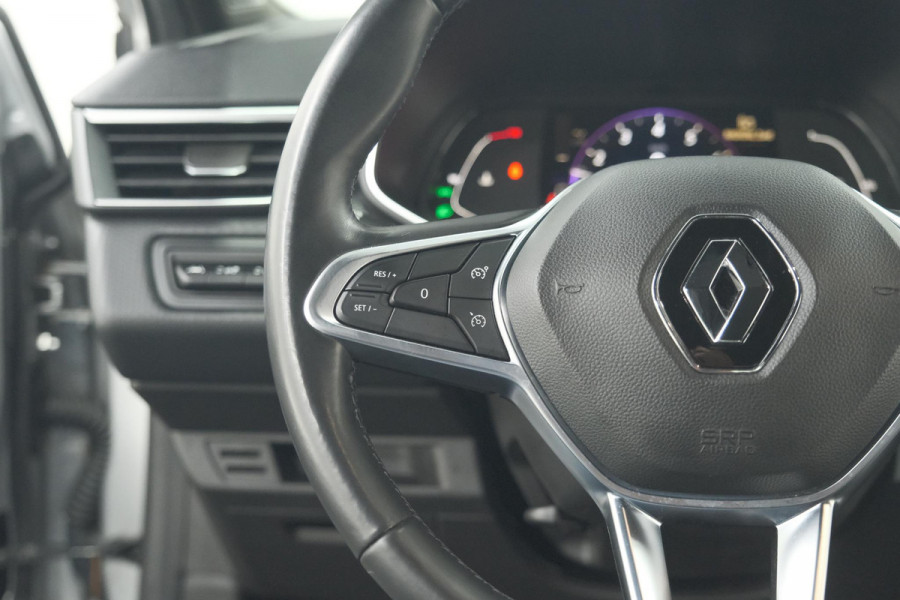 Renault Clio TCe 100 Intens | Parkeersensoren | Apple Carplay | Climate Control