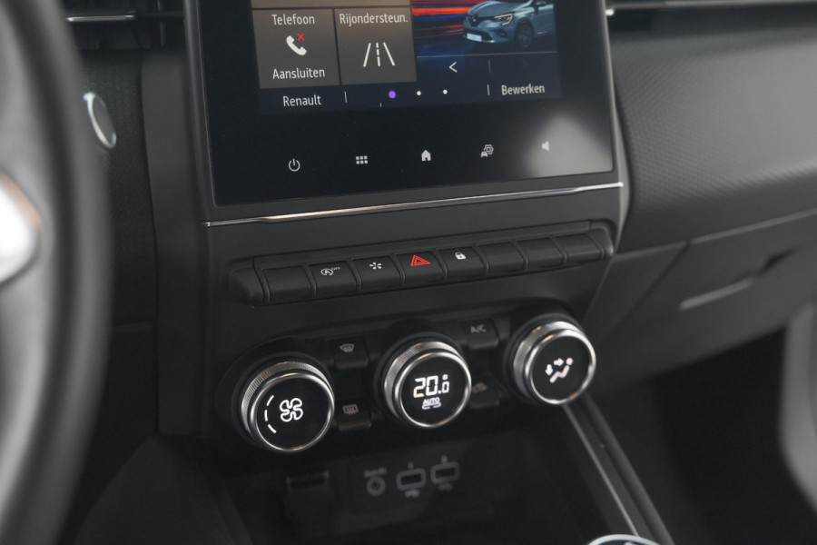 Renault Clio TCe 100 Intens | Parkeersensoren | Apple Carplay | Climate Control